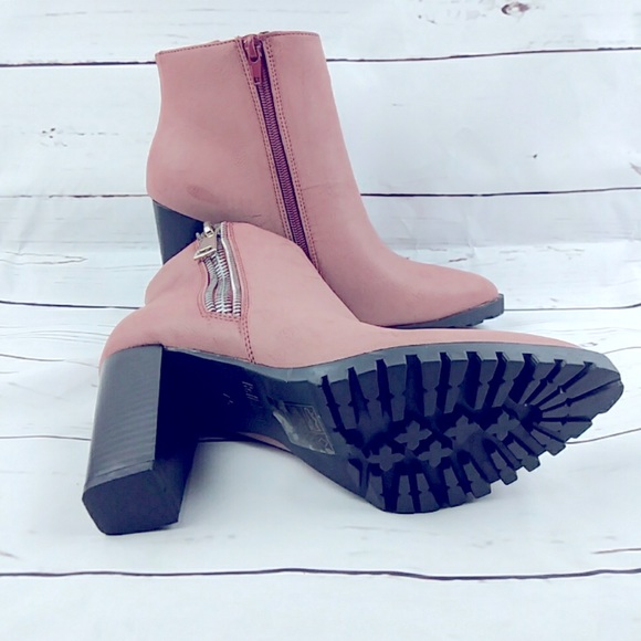 Bella Marie Shoes - Distressed faded wine ankle booties